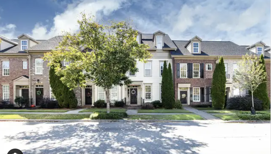 Antiquity community near Lake Norman